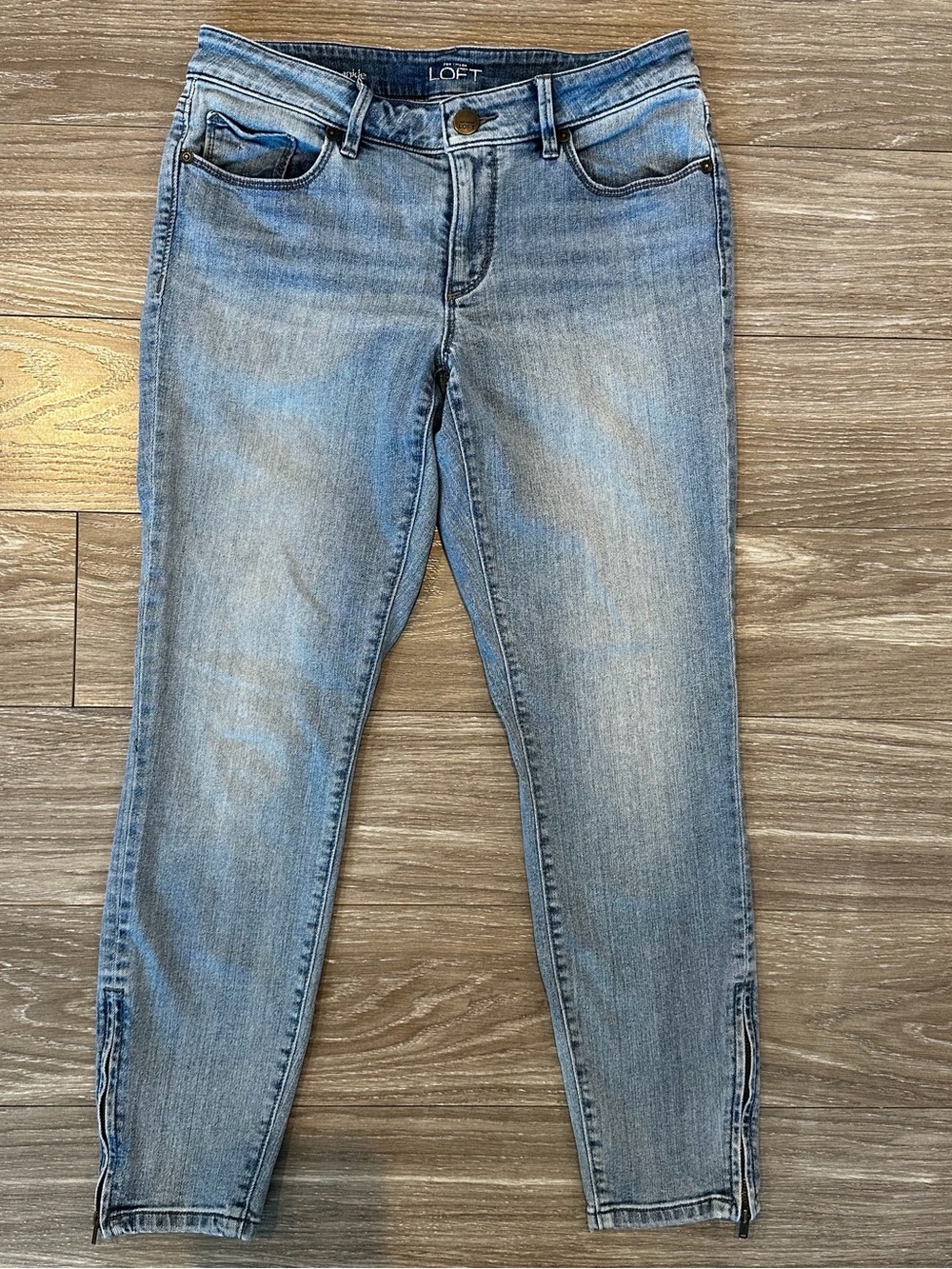 LOFT Curvy Skinny Ankle Crop Blue Jeans with Side Zips size 28 / 6